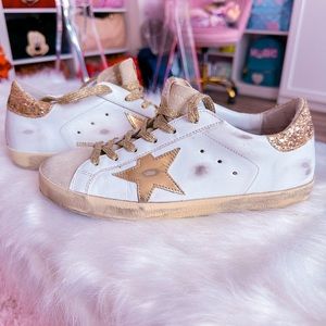 ❌ SOLD ❌ Golden Goose Superstars Private Edition - Gold/White/Suede - Size 37